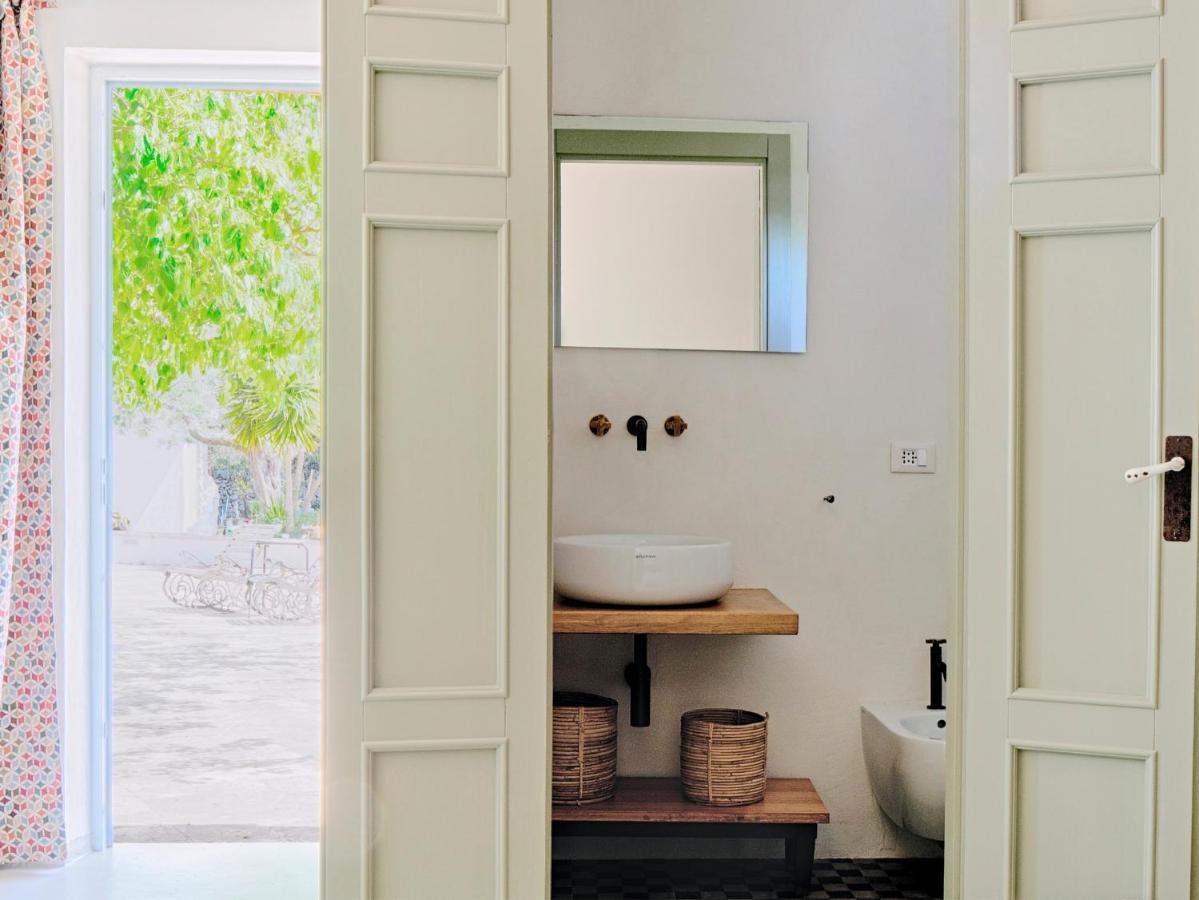 Trullo Santangelo Bed & Breakfast Ceglie Messapica Bagian luar foto