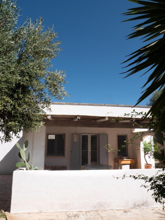 Trullo Santangelo Bed & Breakfast Ceglie Messapica Bagian luar foto