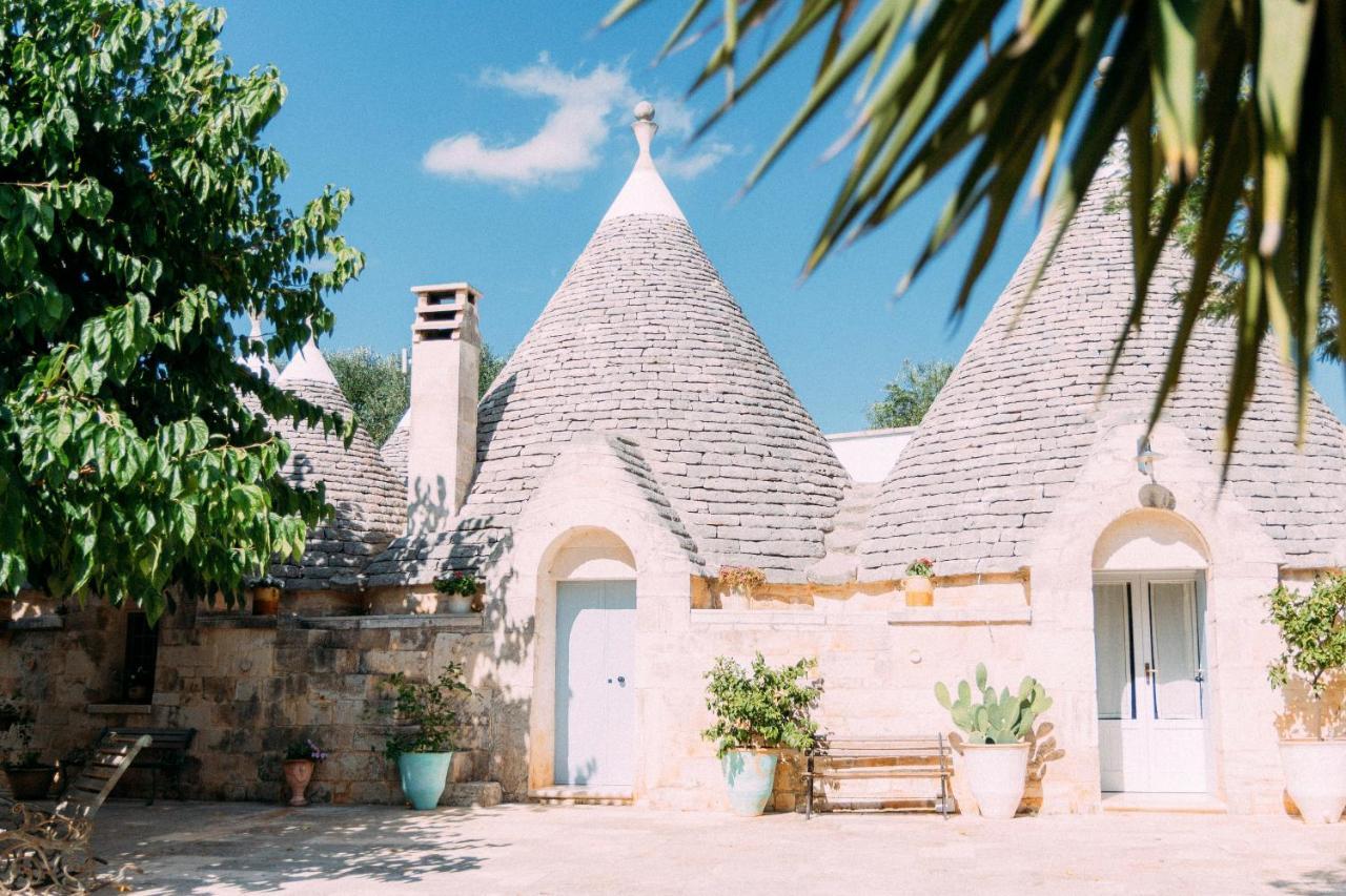 Trullo Santangelo Bed & Breakfast Ceglie Messapica Bagian luar foto